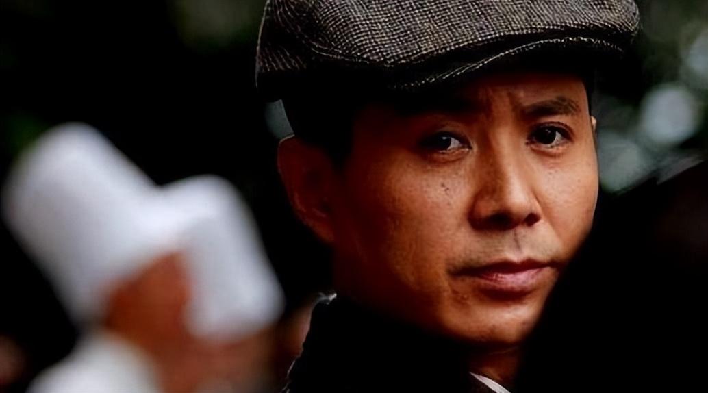 回顾演员郭广平出道多年零绯闻35岁娶小11岁妻子感恩岳父母