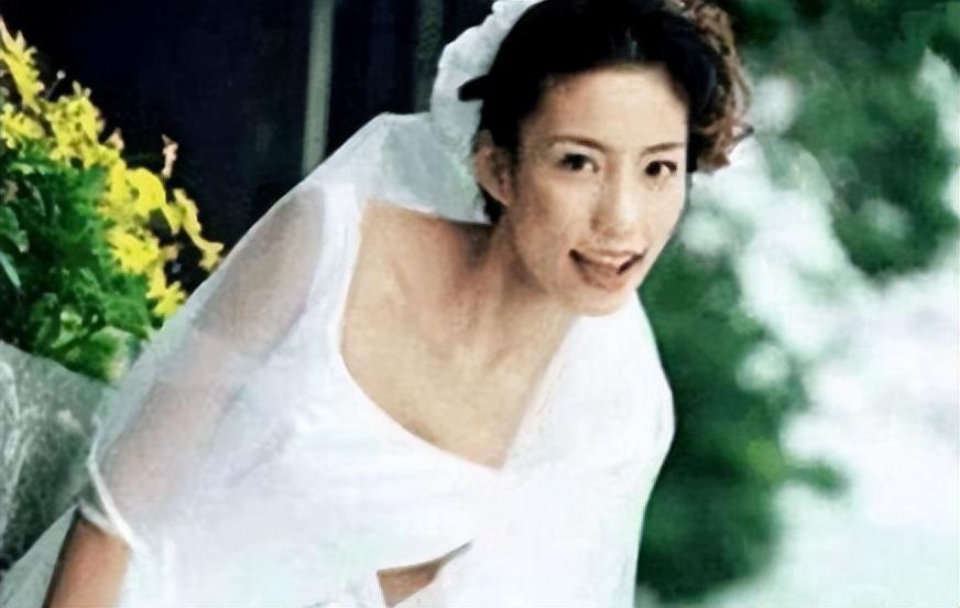 回顾央视最美主持人去世享年33岁令人惋惜