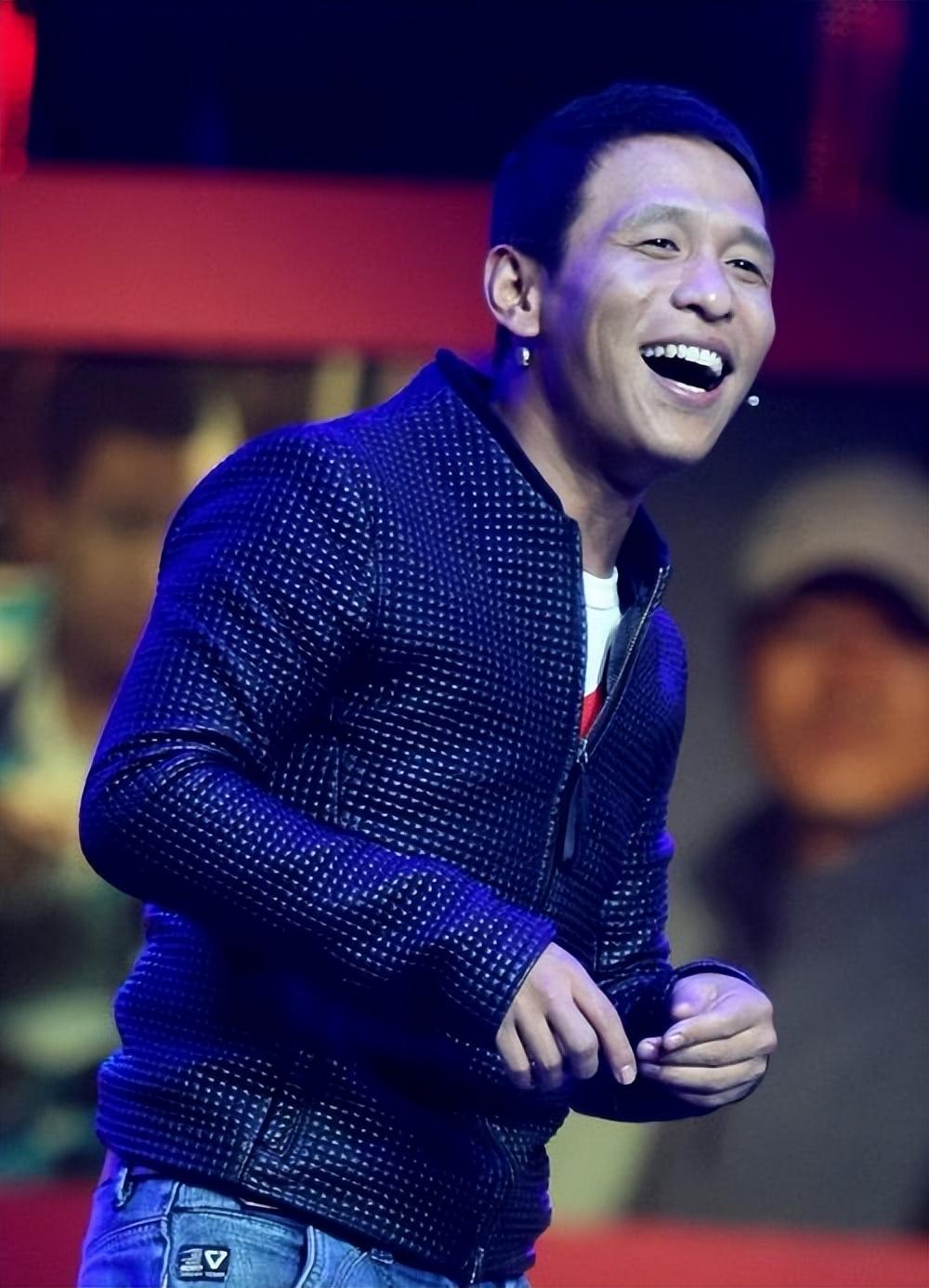 回顾小品演员宋小宝娶粉丝王雪成人生赢家