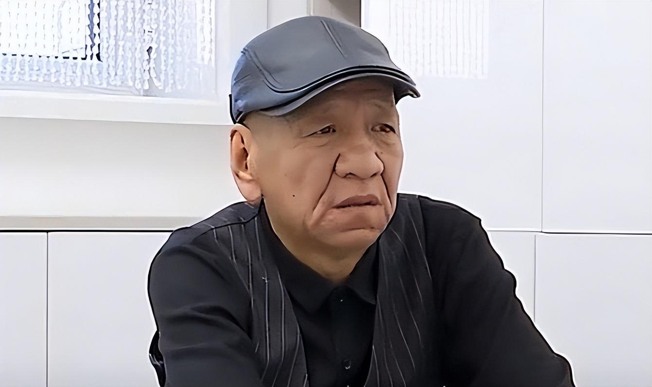 回顾大爷啃老92岁父亲相亲透漏他退休金25000给我5000