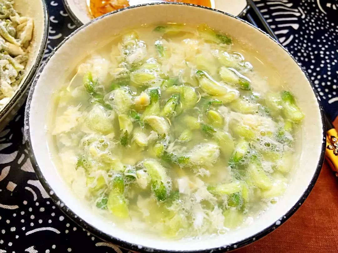 4月宁不吃肉,也要食树上这朵"花",比榆钱还好吃,错过等明年