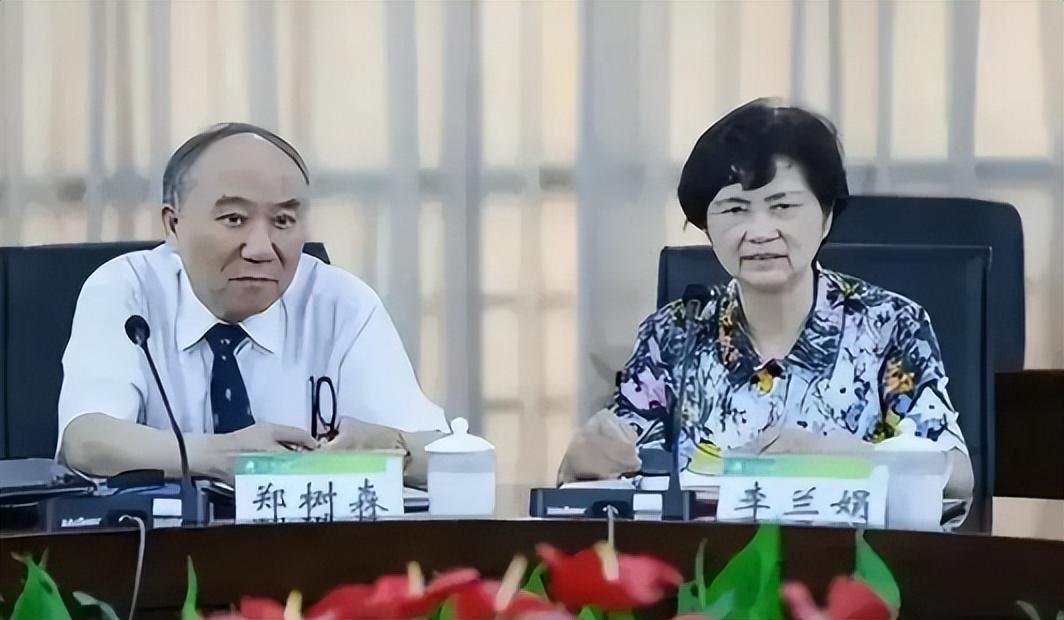 我们被骗得好惨抗疫英雄李兰娟院士打造了医疗公司要冲击上市