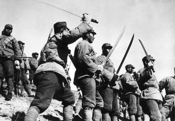 特等功臣高良伦退役后过得如何日子艰苦为儿女无奈卖勋章