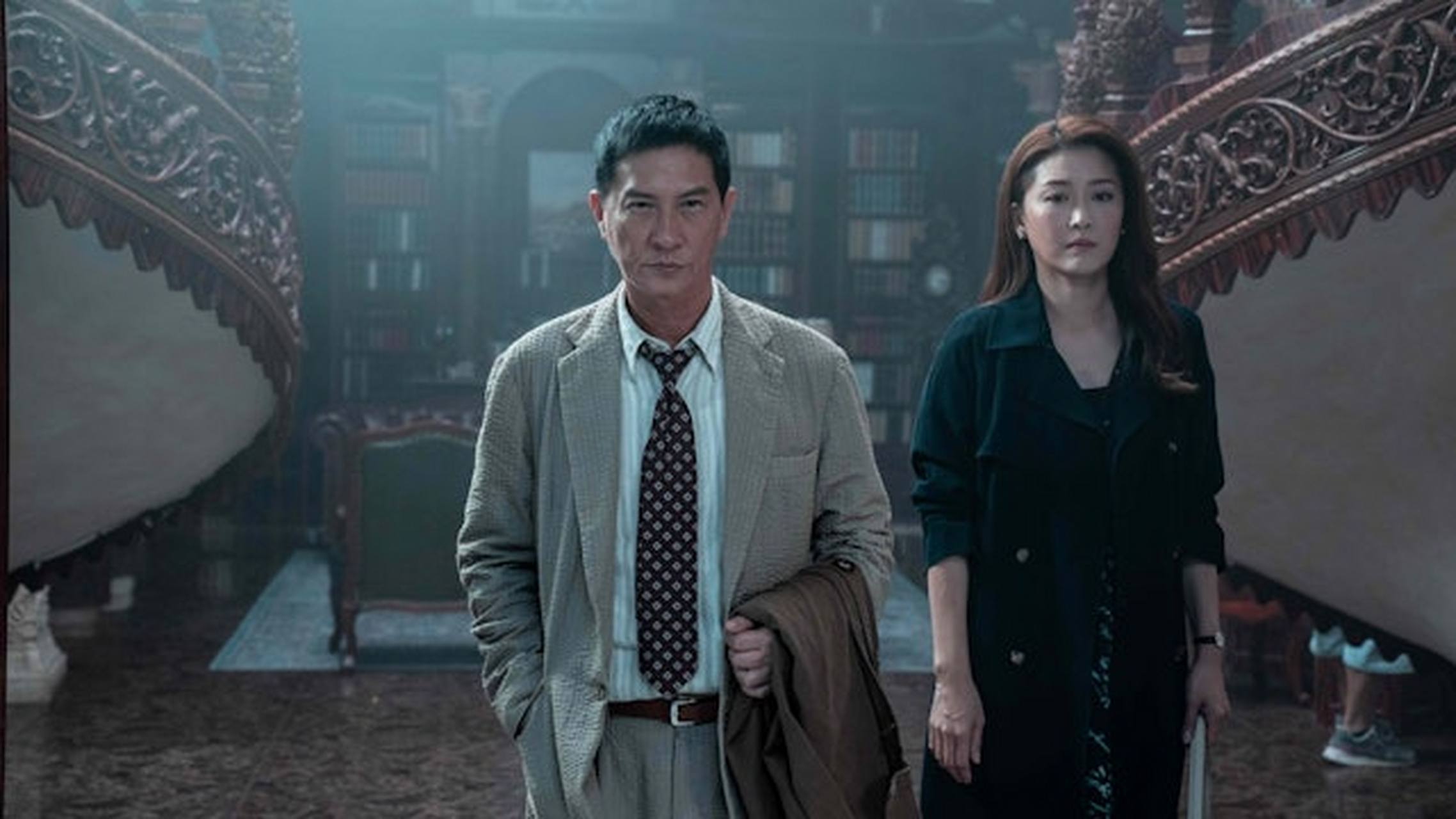 影帝张家辉的悬疑电影《超意神探》一人演多个角色中挑梁主演,携手
