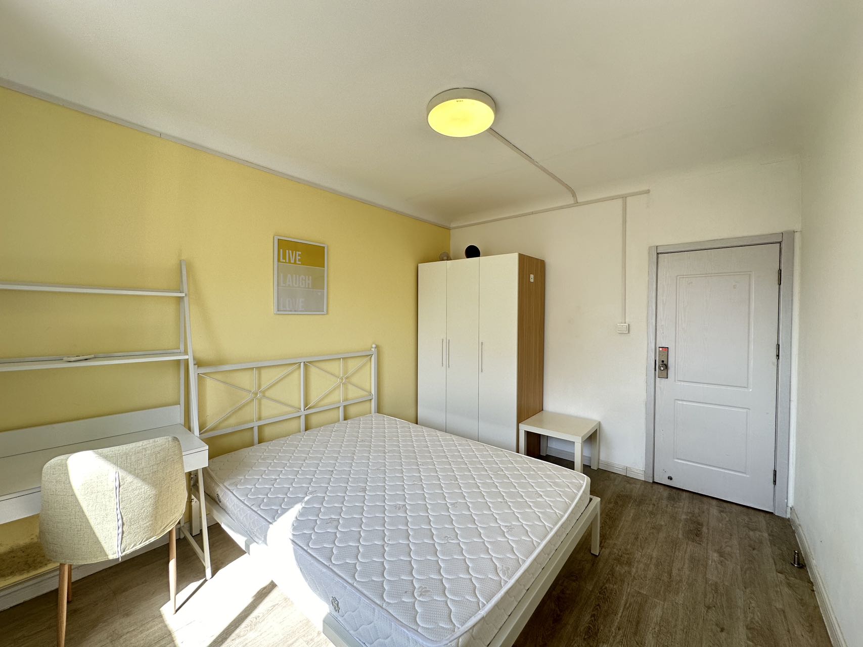 田林十一村 双南两室一厅出租 近桂林路地铁站 拎包入住随时看房