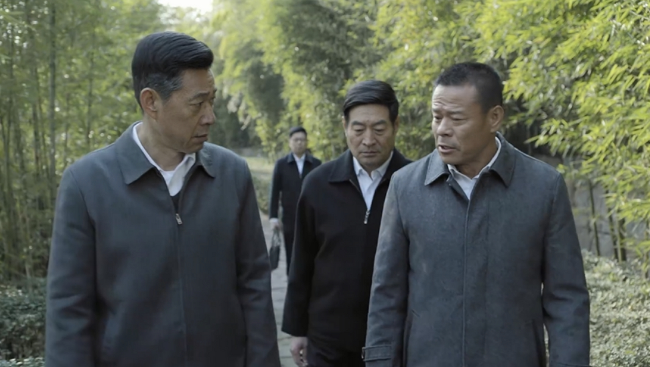 小白如何从正处级秘书逆袭,竟被副部级领导尊称?