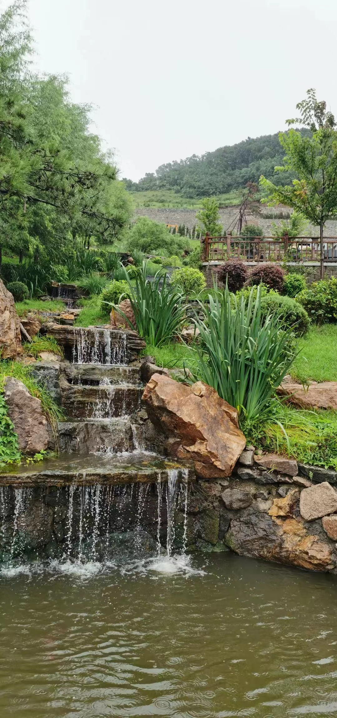 哈尔滨和平公墓17124091003