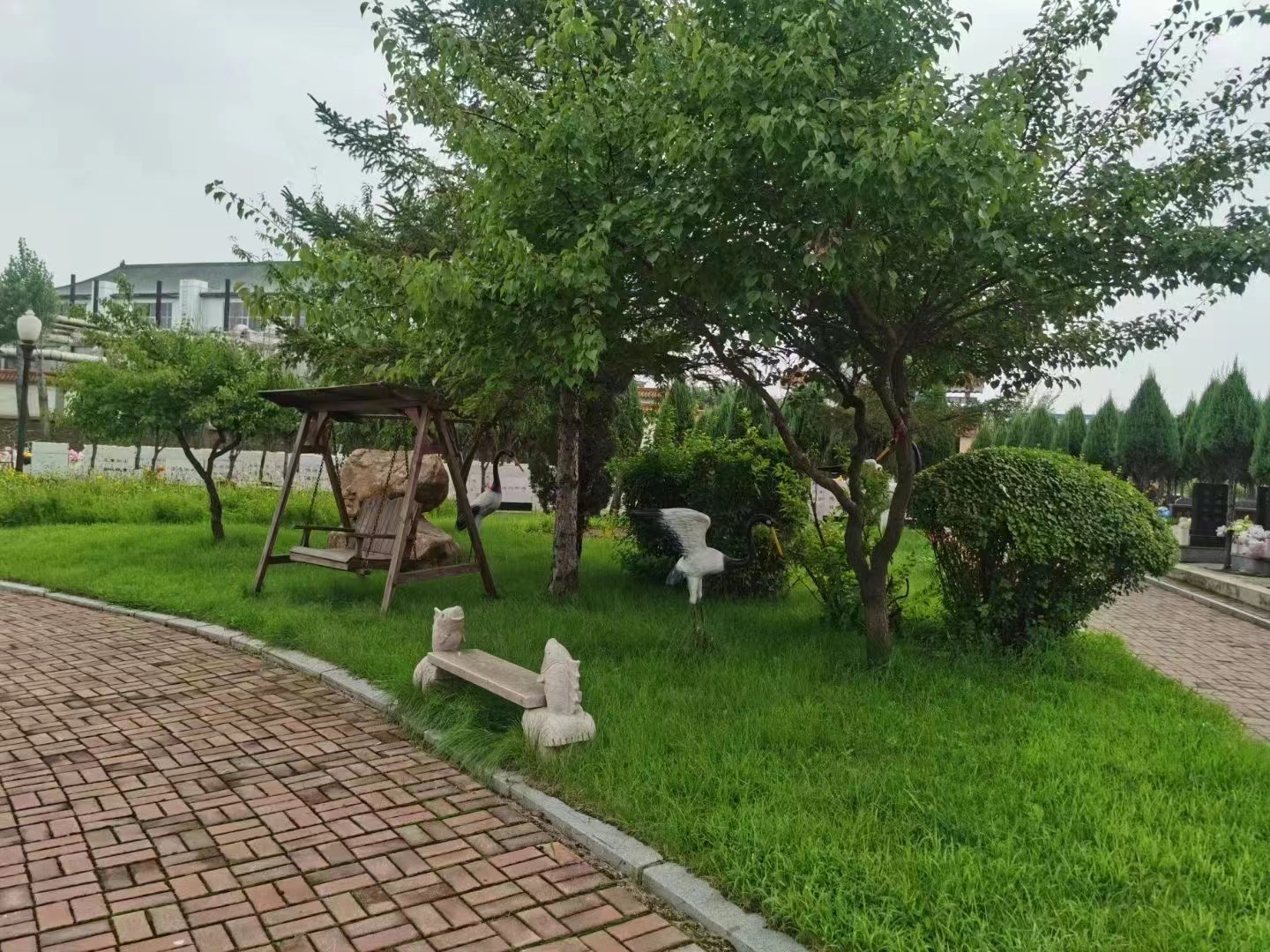 哈尔滨和平公墓17124091003