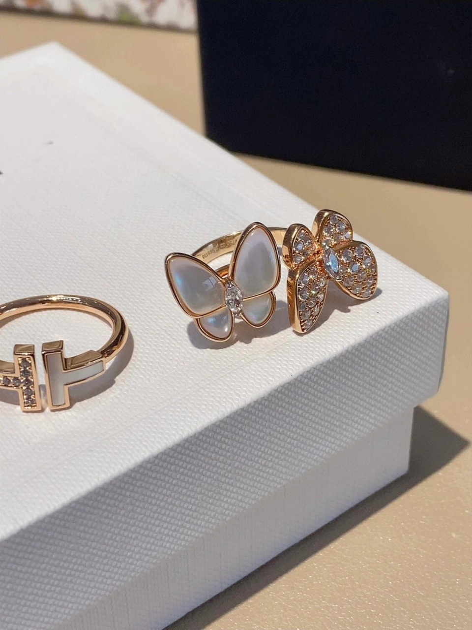 真的好温柔～vca蝴蝶戒指77蒂夫尼双t戒指