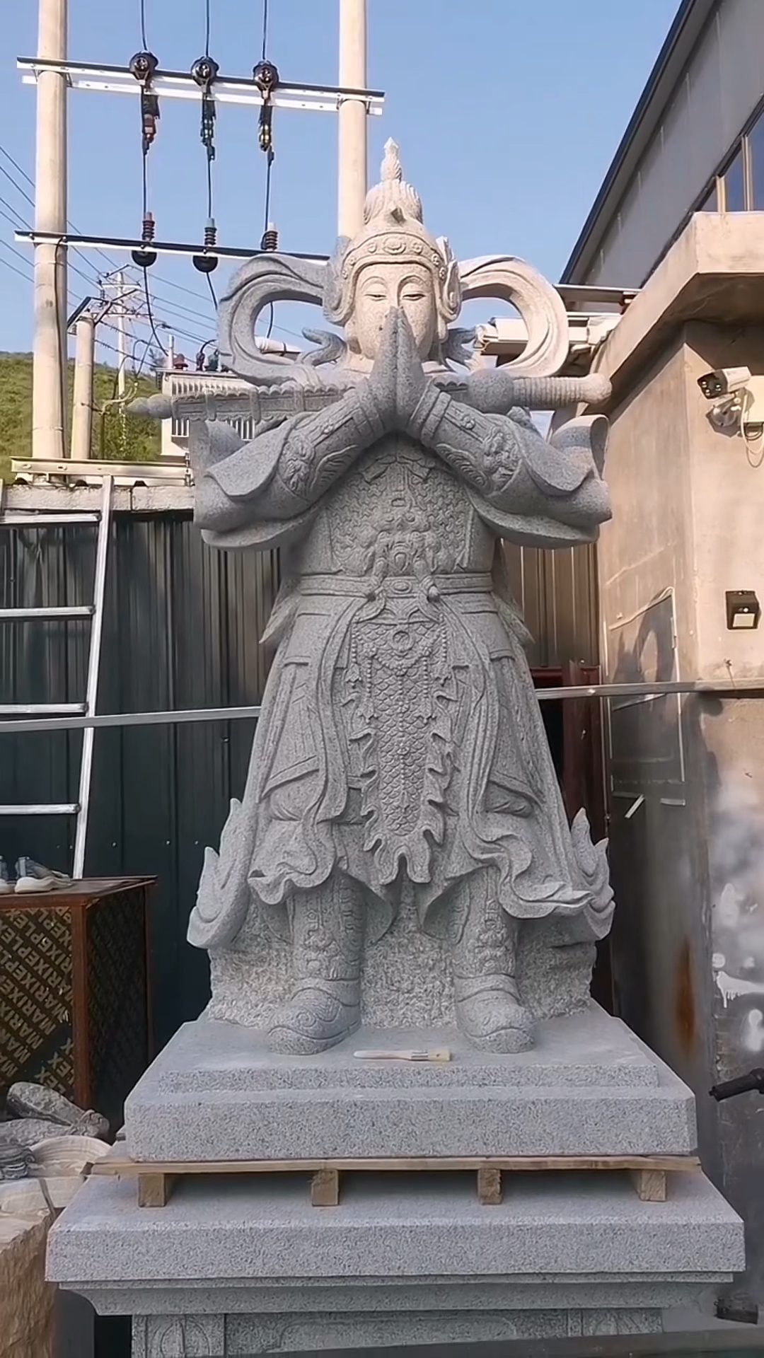 石雕韦陀菩萨像