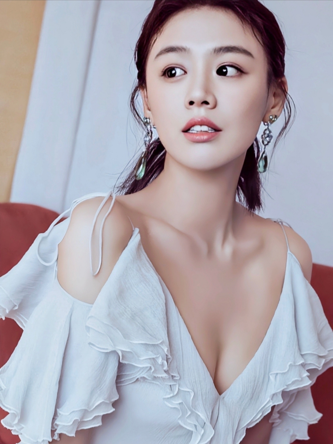马思纯绝美写真壁纸,高贵气质一颦一笑尽显魅力.