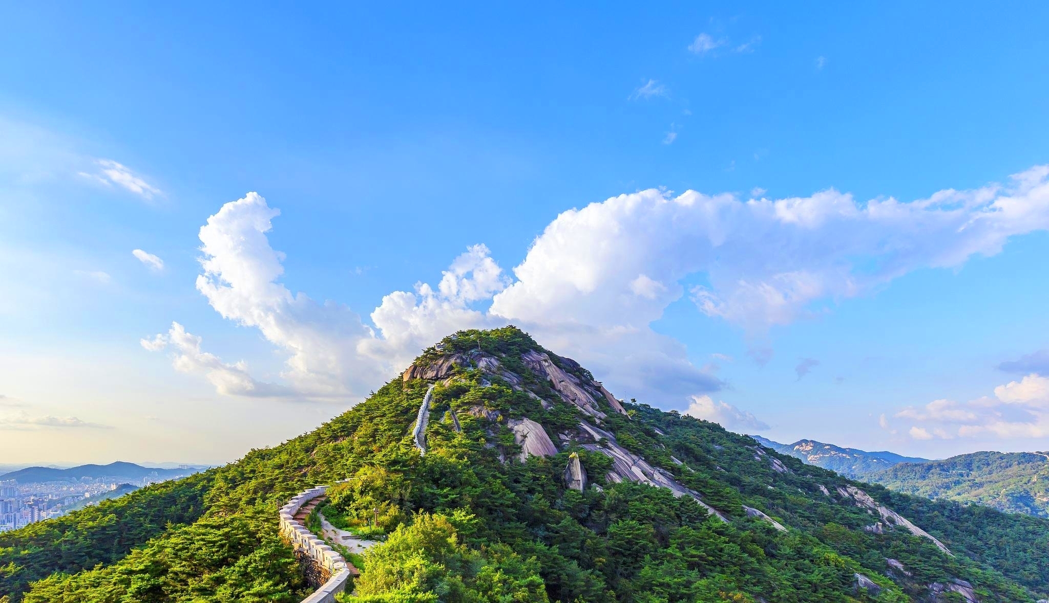 嘉兴九龙山风景区:一幅自然与人文的和谐画卷