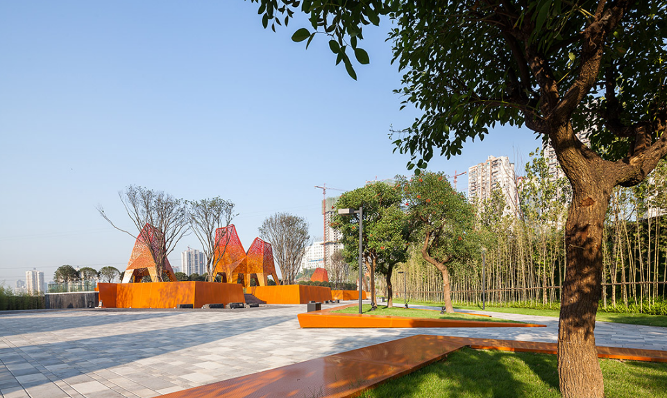 重庆凤鸣山公园,快乐和活力,在这里绽放