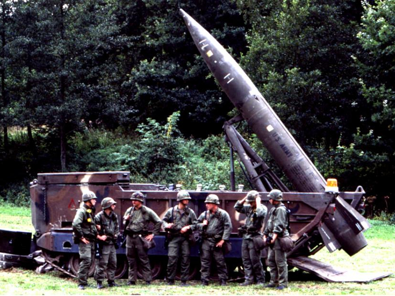 苏联解体前夕,中国向沙特出口东风导弹,美国为何接受了这件事?