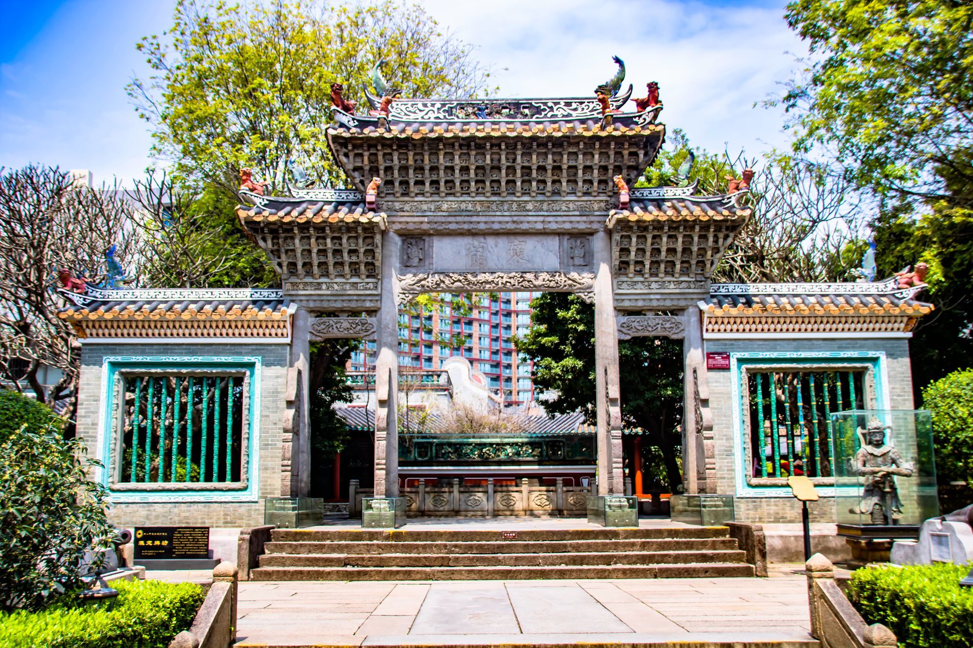 佛山祖庙,被誉为"岭南古建筑的瑰宝",体验岭南地区的民俗文化