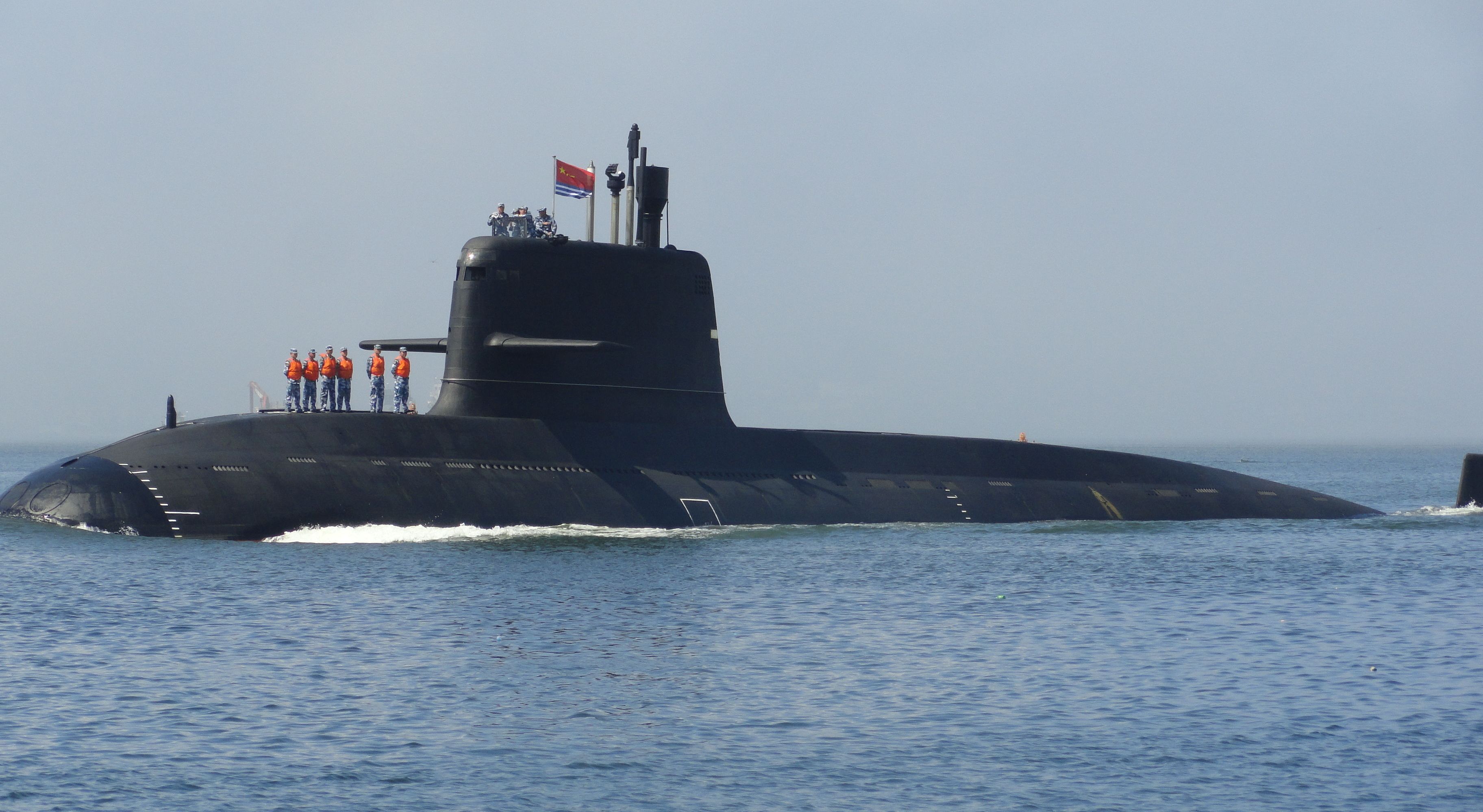 谁能想到?中国造出海上幽灵小型核潜艇,美海军:这是杀手锏