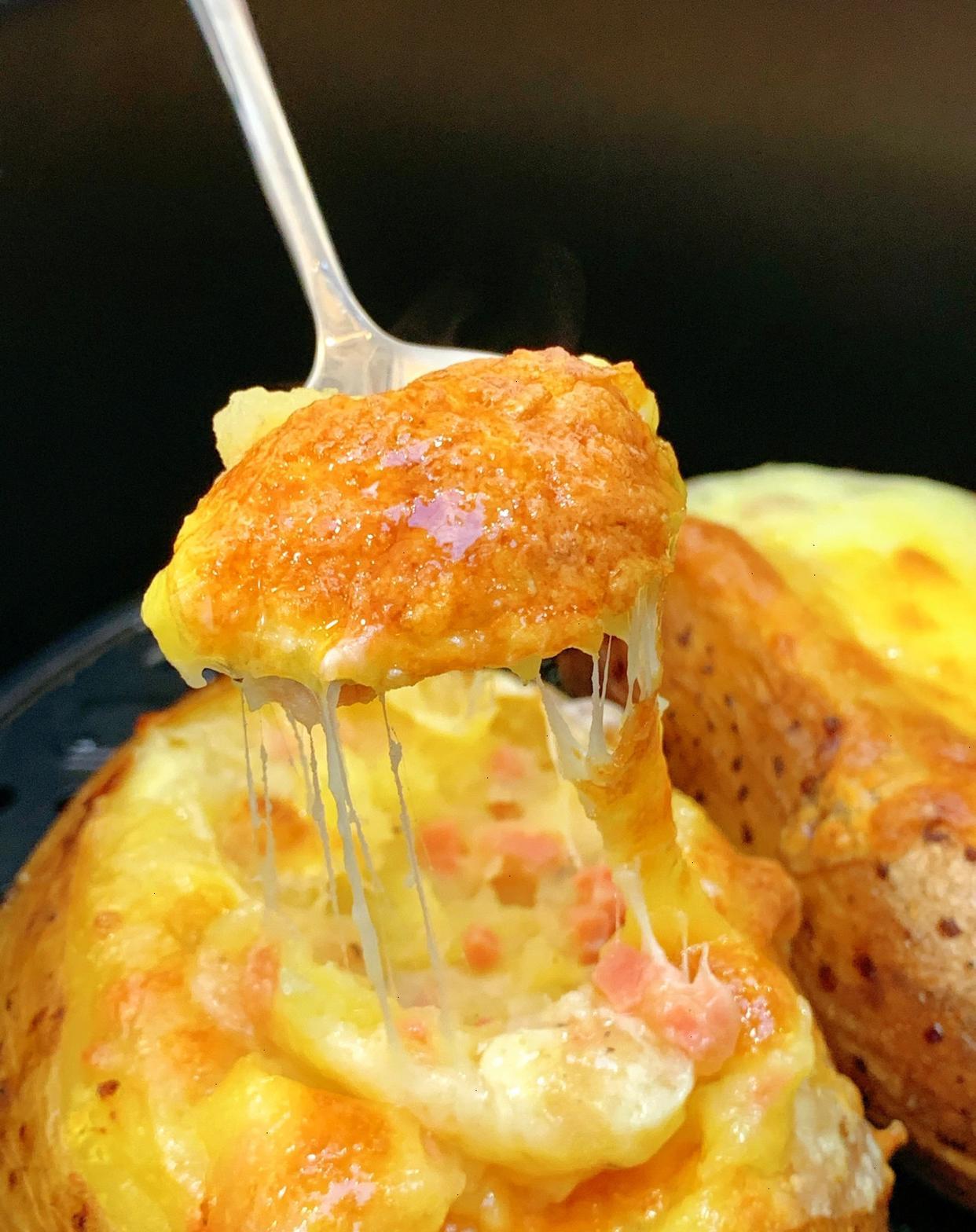 超长拉丝芝士 土豆神仙搭配 没有人会不喜欢芝士土豆吧!