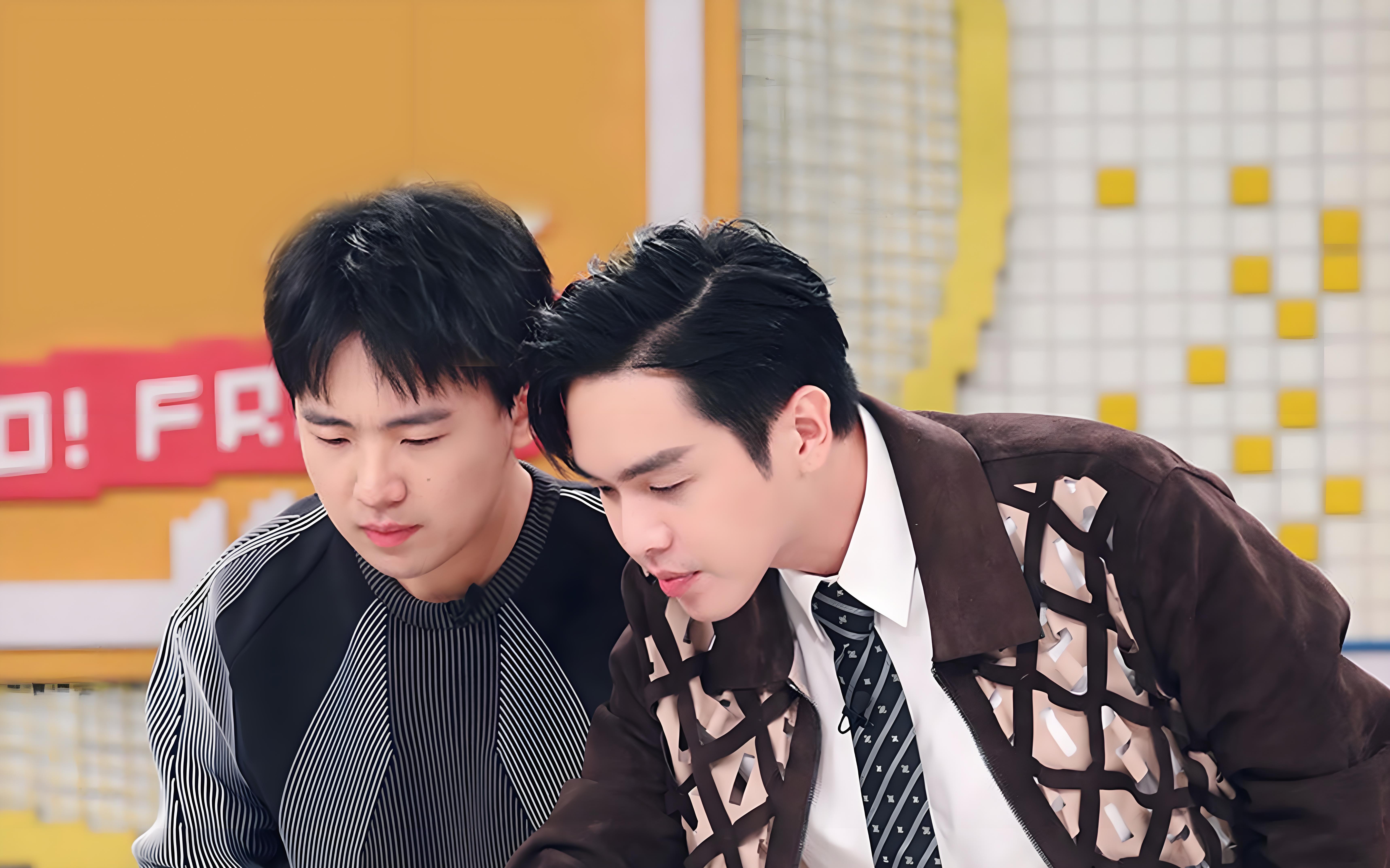 郭麒麟爆料张若昀半夜打电话过来嘲讽,展现深厚友谊!