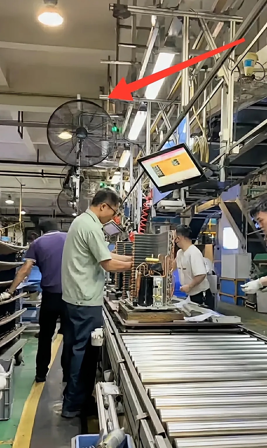 车间格力空调工厂格力车间员工珠海格力电器车间流水线生产工厂图片