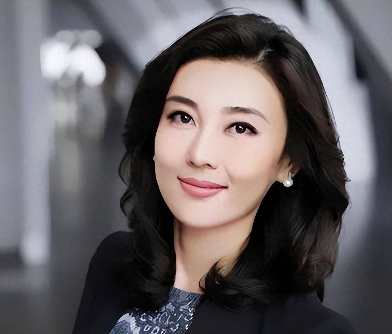 北京时间4月15日,中国著名主持人李红的最新消息!