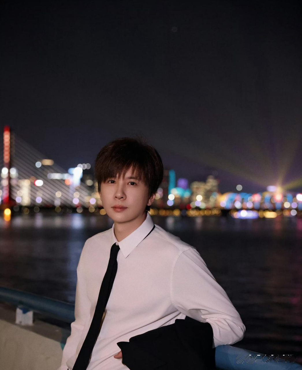 李智楠最新营业照上线了