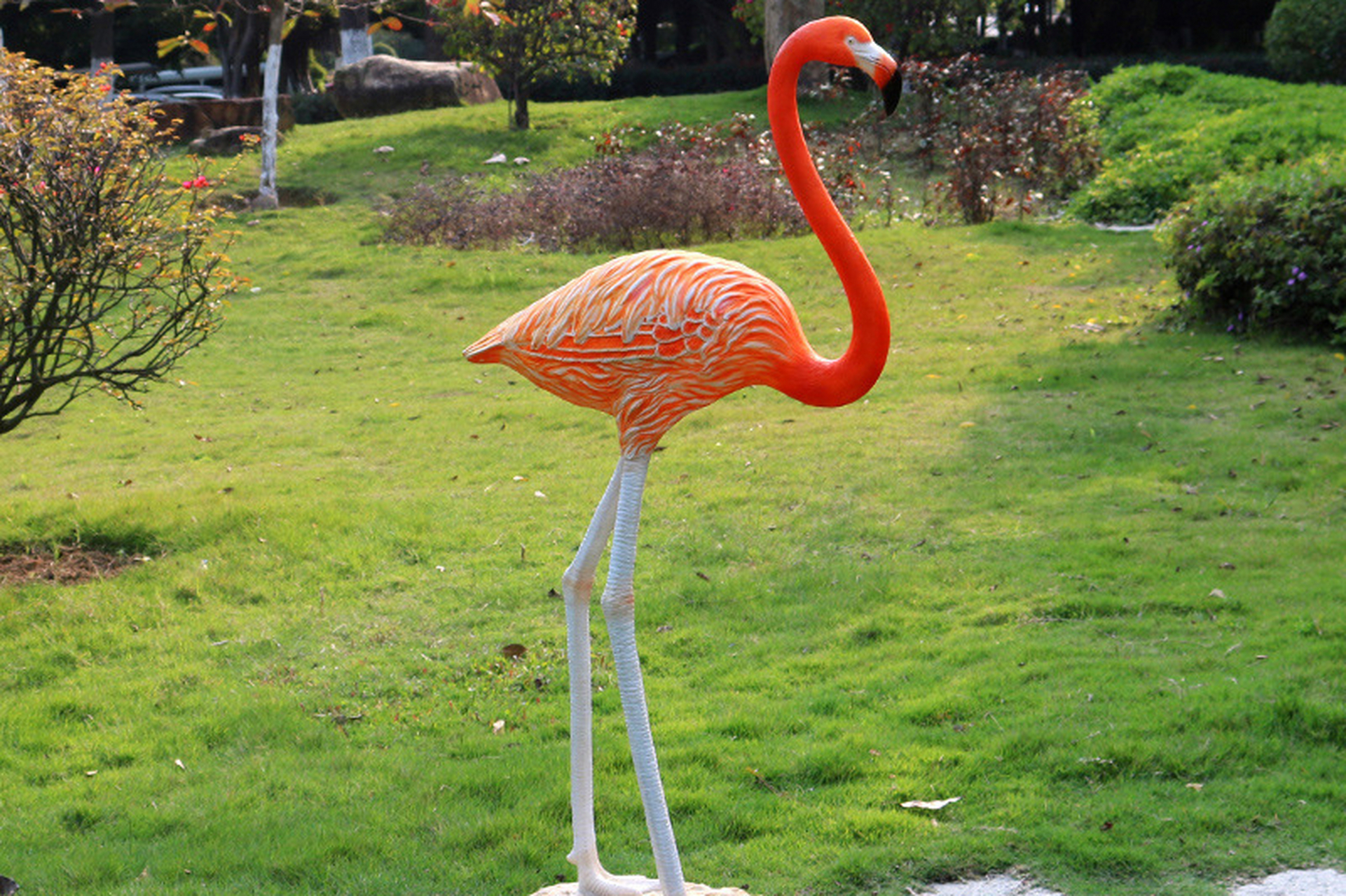 玻璃钢仿真火烈鸟雕塑,轻质高强,耐腐蚀耐老化.