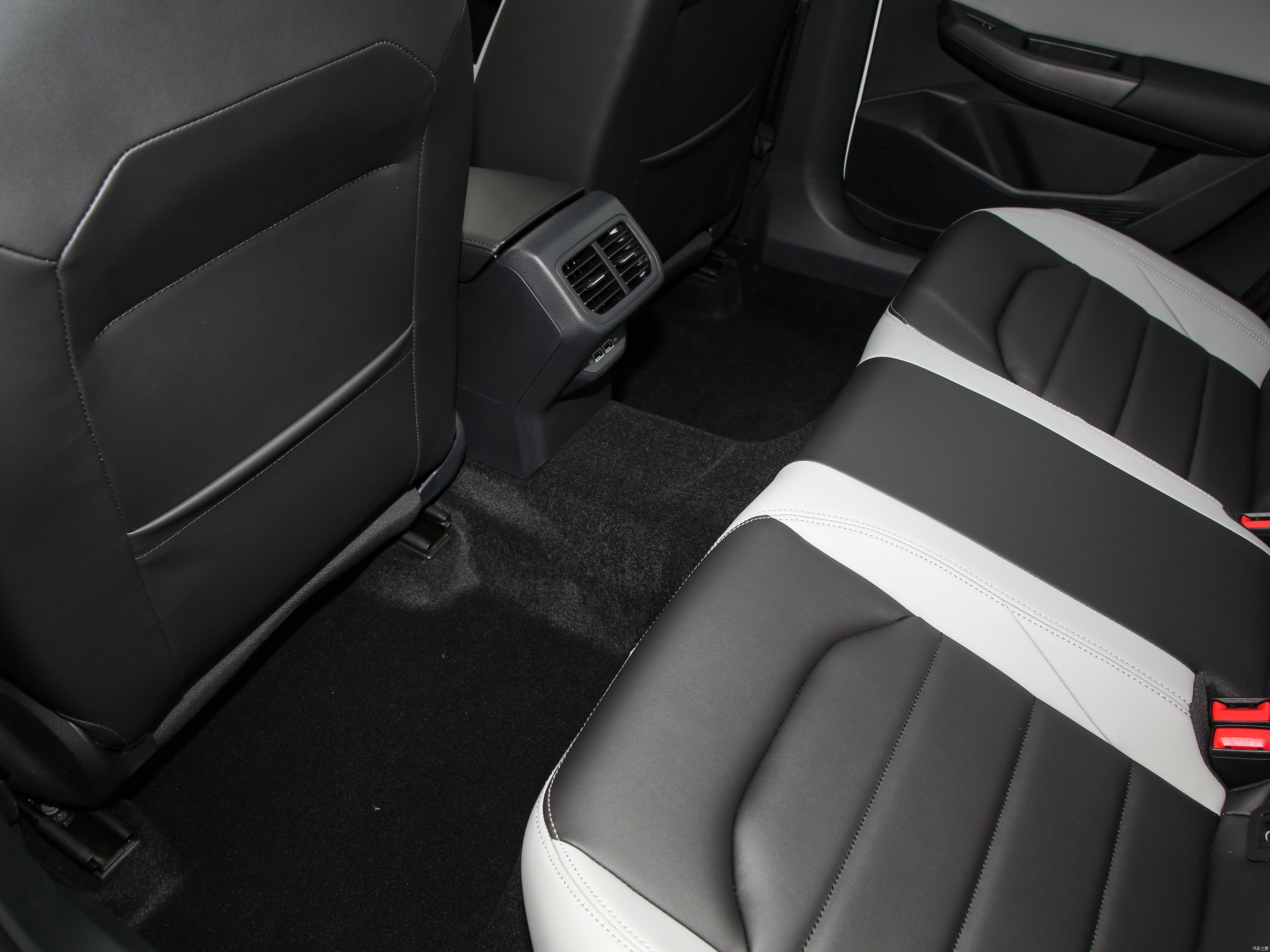 买宝来1.5t尊行版的车主你们后悔了吗?