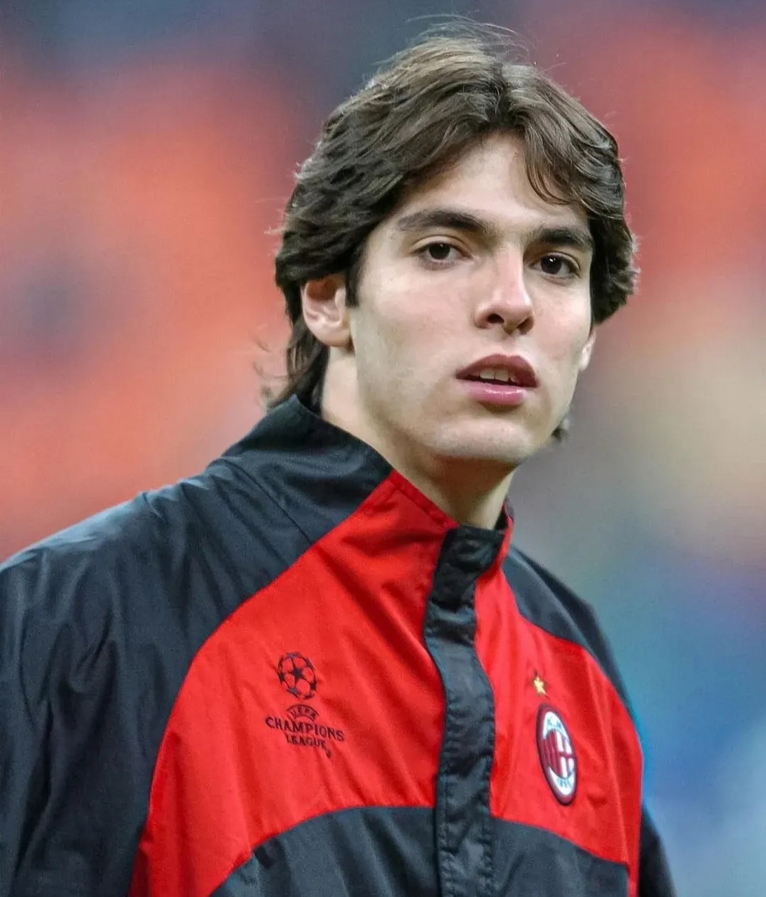 卡罗琳透露与卡卡离婚背后的真相,称其完美无瑕成分手原因  近日,卡卡