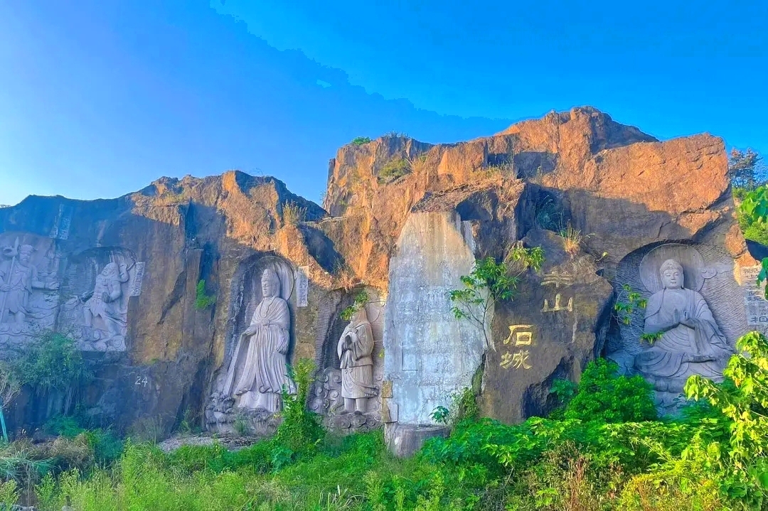 绍兴羊山石城:时光雕刻的古城堡