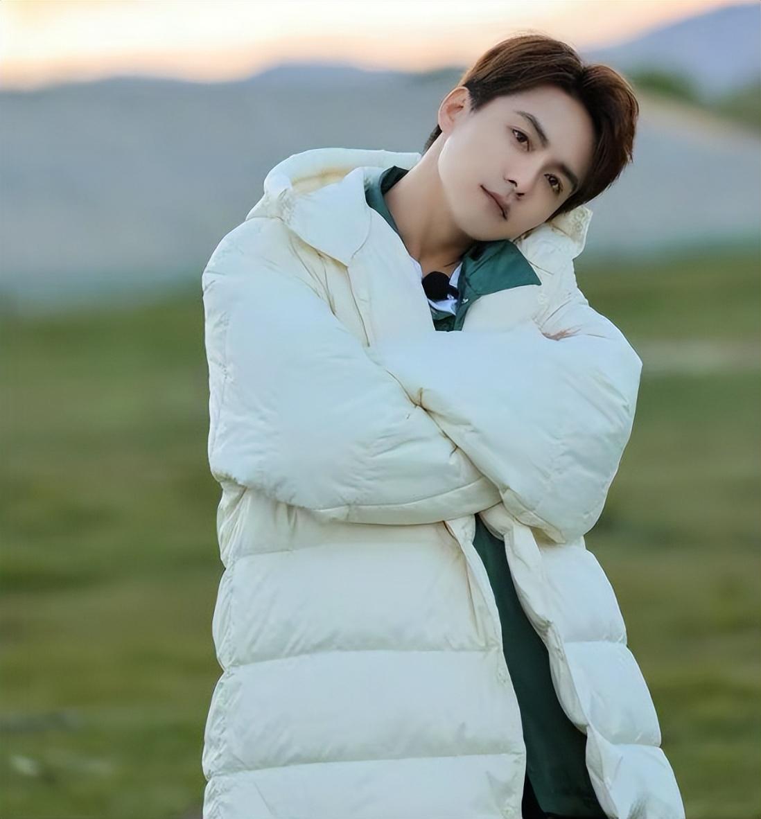 回顾马天宇目睹弟弟被抵债错过爷爷的葬礼成名背后有心酸