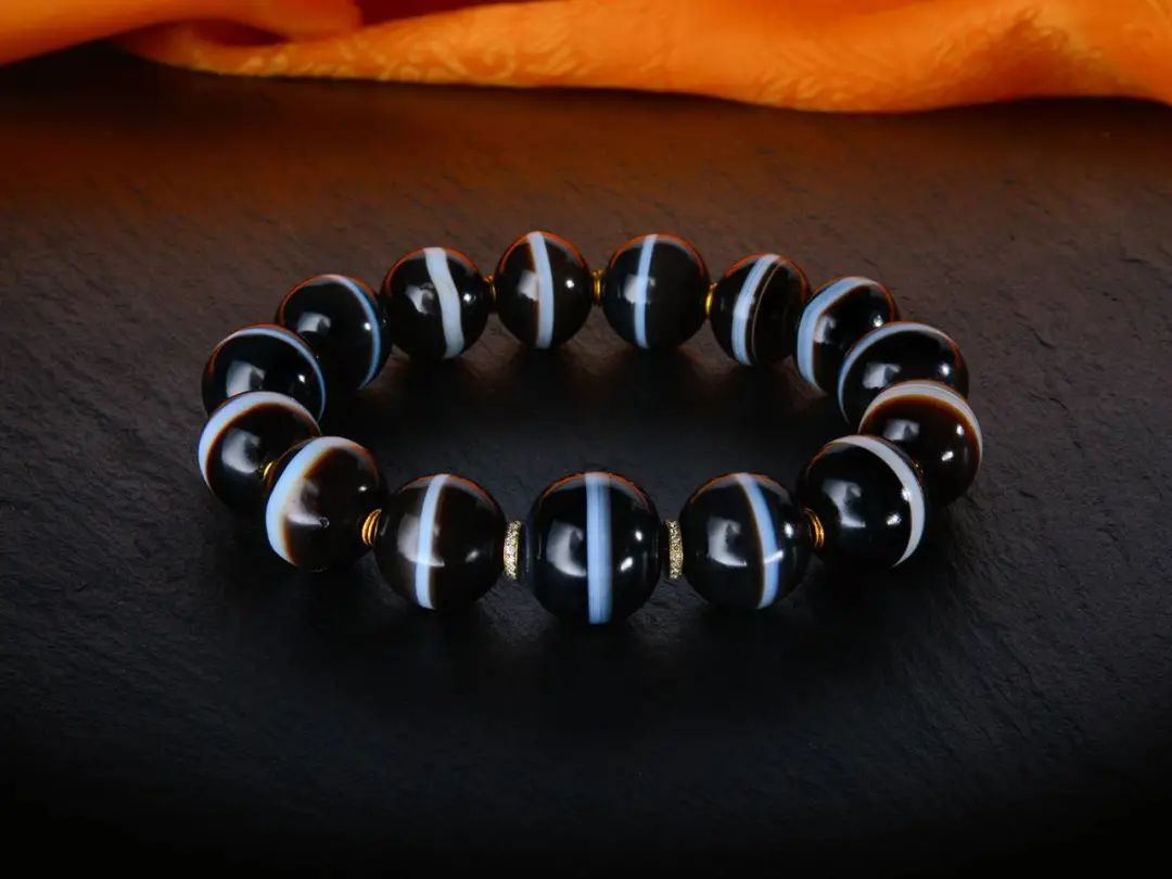 龘藏2024春拍丨目前最火 顶级一线千年老药师珠手串 老天珠