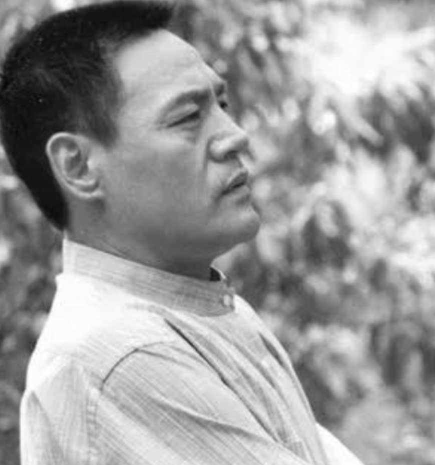 演员巍子与妻子离婚净身出户抱着儿子大哭今儿子成他的骄傲