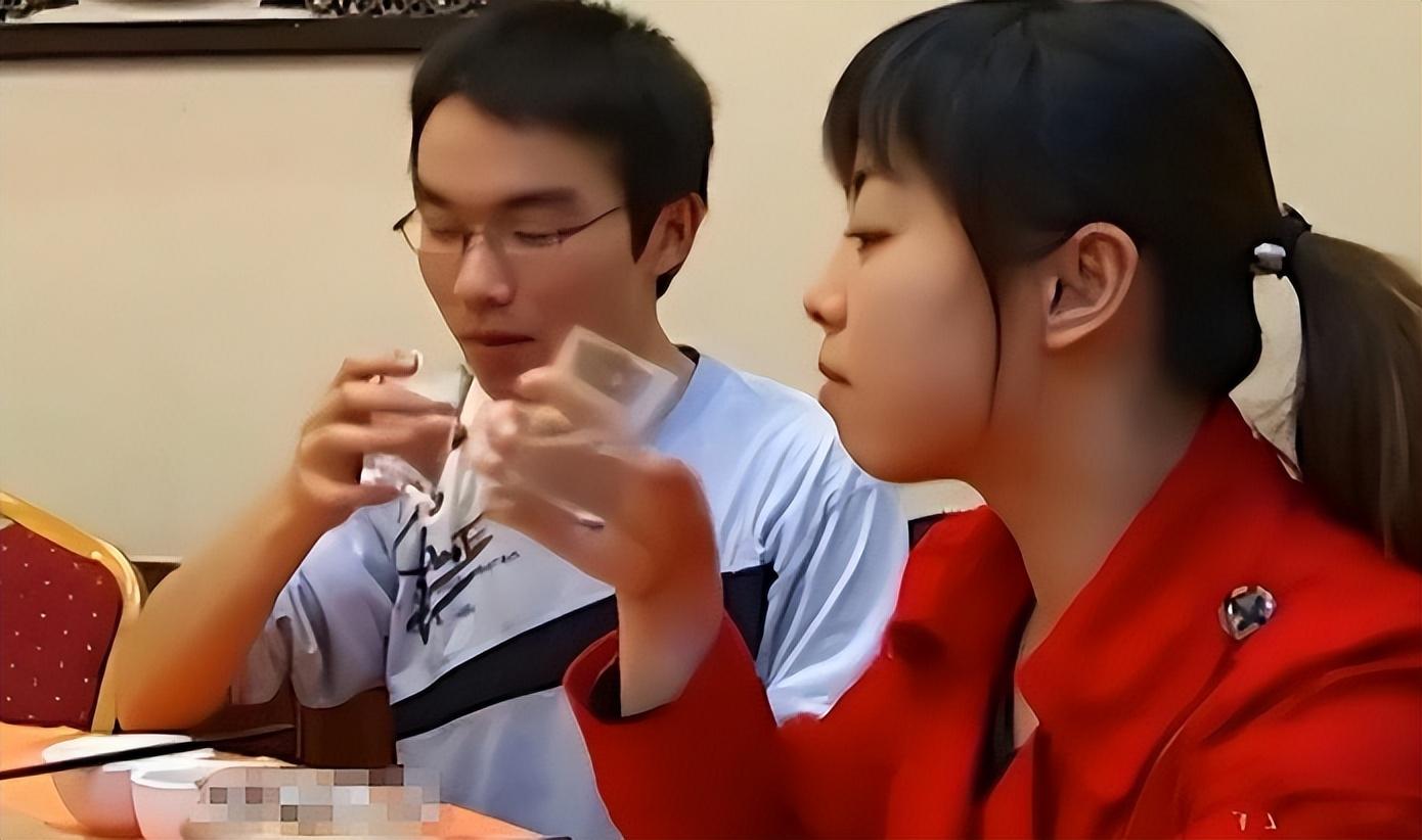 回顾湖南女子号称酒仙千杯不醉酒量惊人检查结果如何