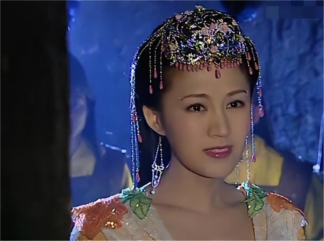 回顾:一脸丫鬟相别硬演公主,这些女星告诉你什么叫"金枝玉叶"