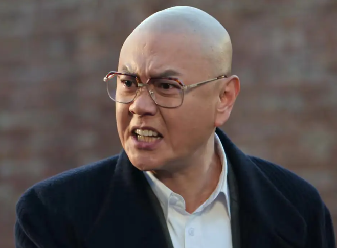 冯嘉怡凭借《城中之城》出圈,不仅演技收获好评,还带火了一句台词