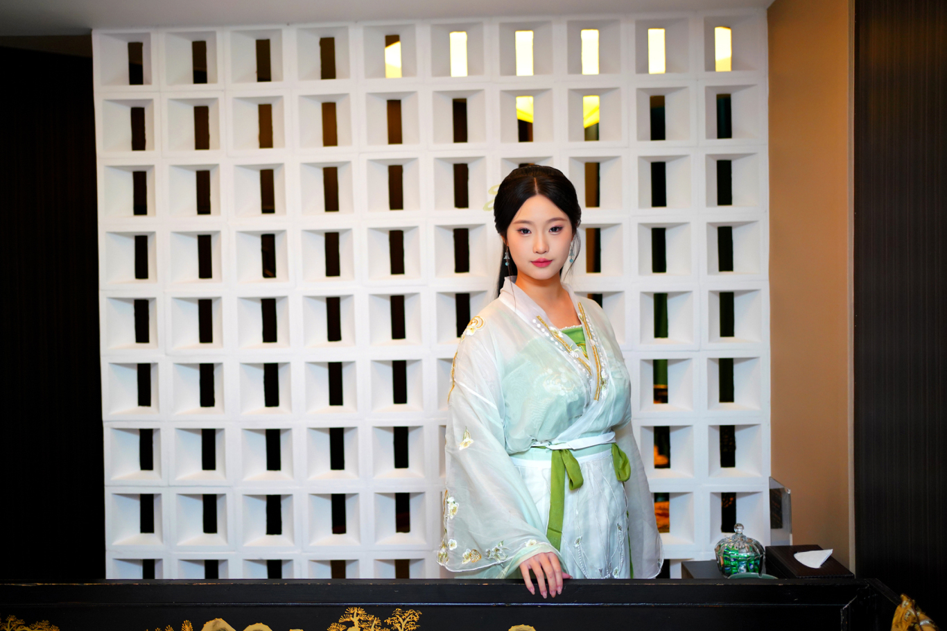 在繁华的上海滩男士spa已成为一种时尚与品味的象征