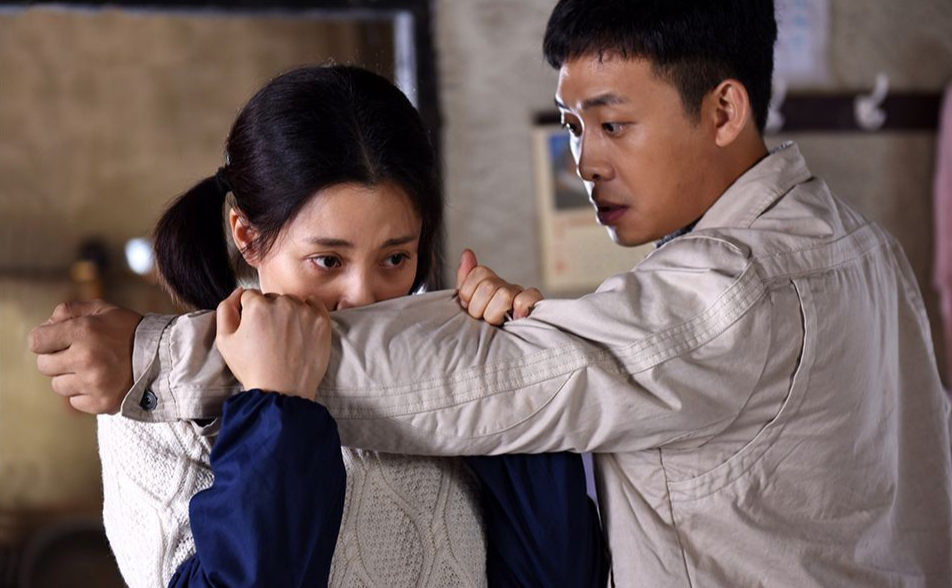 回顾殷桃一句话成就张译38岁赢得大满贯视后现今仍是单身