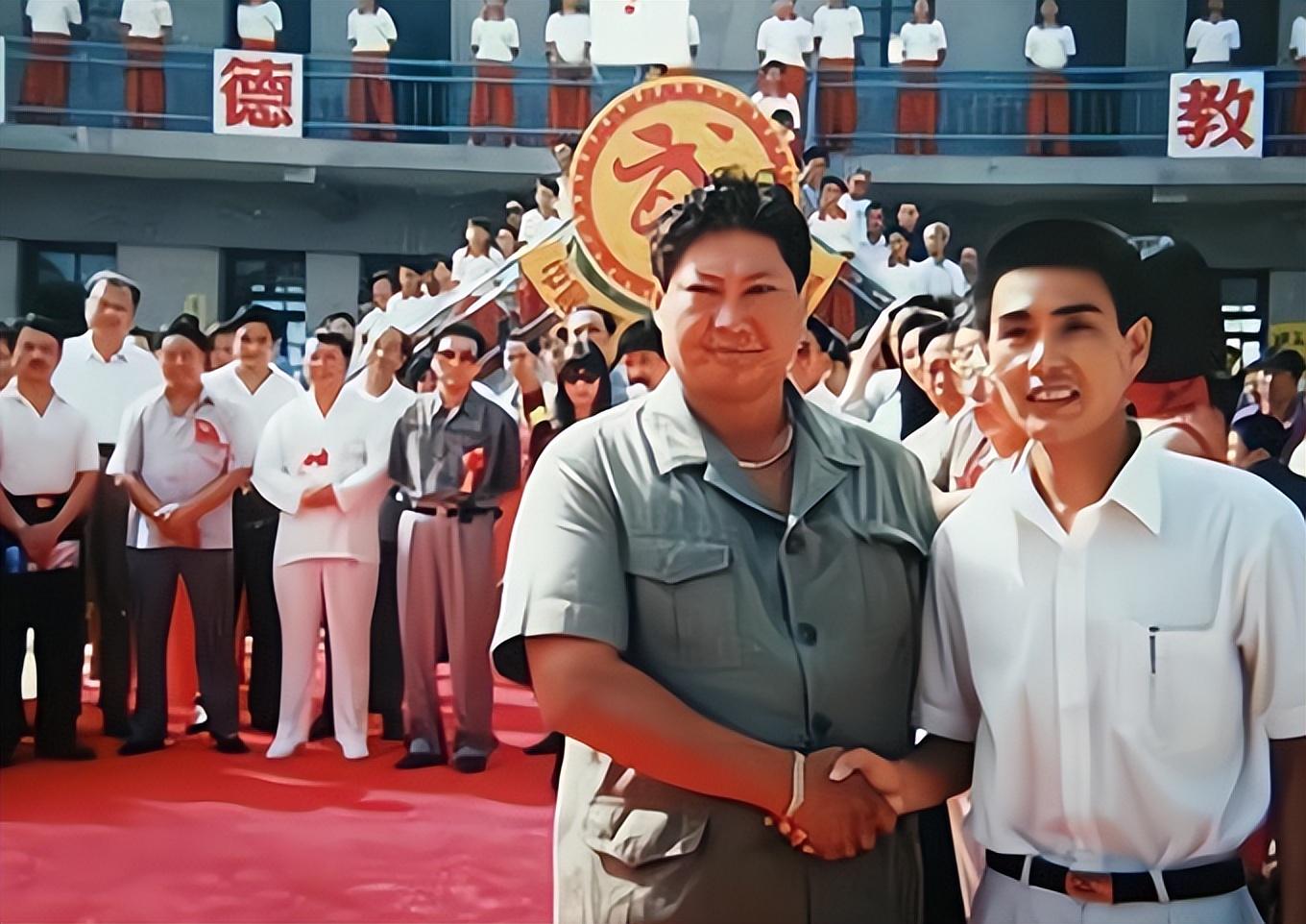 1991年赵长军开办了武术学院,自此退出演艺圈,培养出了如甄子丹这样的