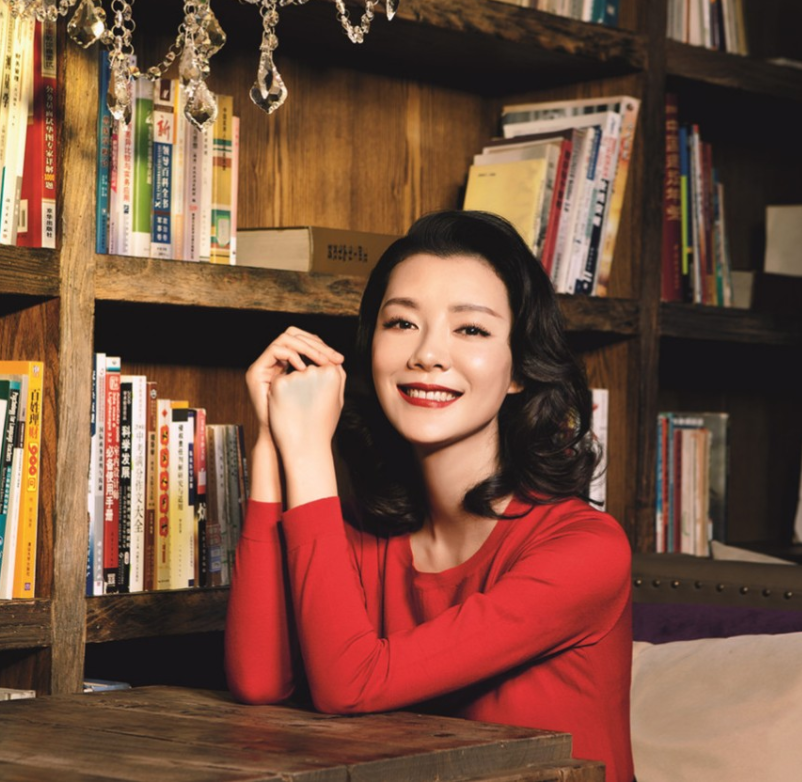 回顾演员车晓母亲是王丽云与富豪闪婚闪离如今她过得怎样