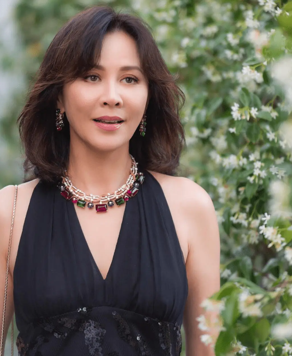 回顾实际上他们的婚姻真的幸福吗刘嘉玲的一番话揭开真相