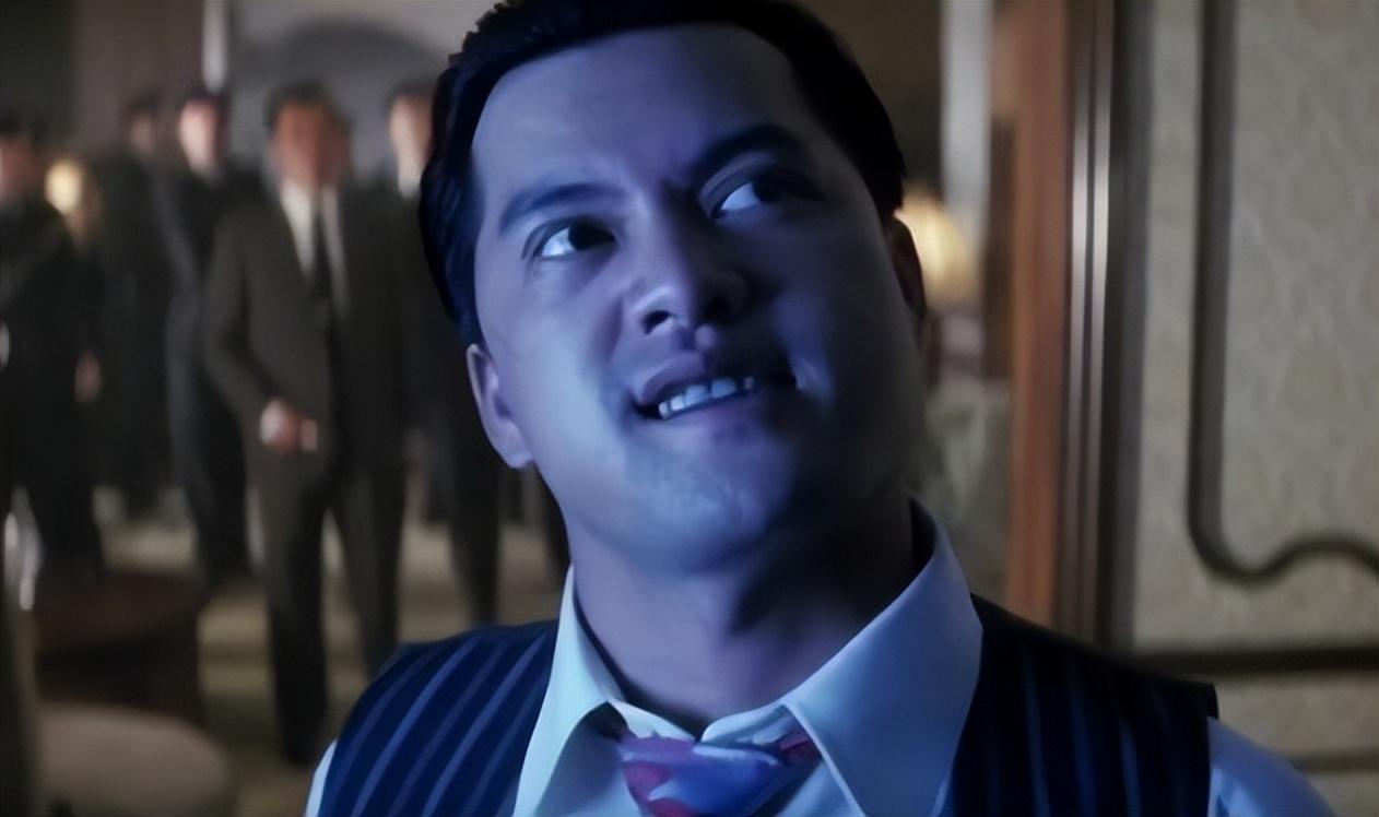 演员吕良伟凭借着《上海滩》有了名气,至此之后,吕良伟的事业也有了起