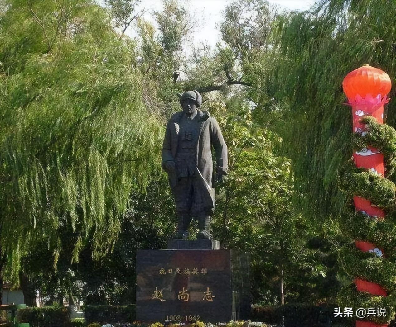 赵尚志牺牲后日军让谢文东辨认他却说准备一口好棺材赶紧埋了