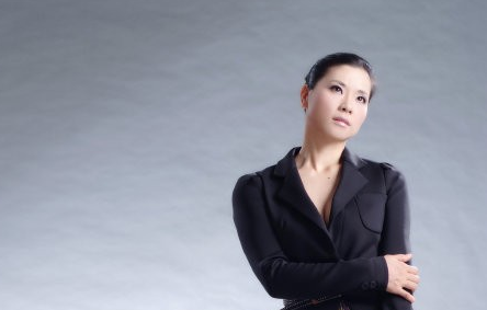 2002年韩国女总裁嫁给中国小伙韩国总统亲自回信我为你骄傲