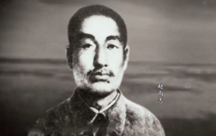 赵尚志牺牲后日军让谢文东辨认他却说准备一口好棺材赶紧埋了