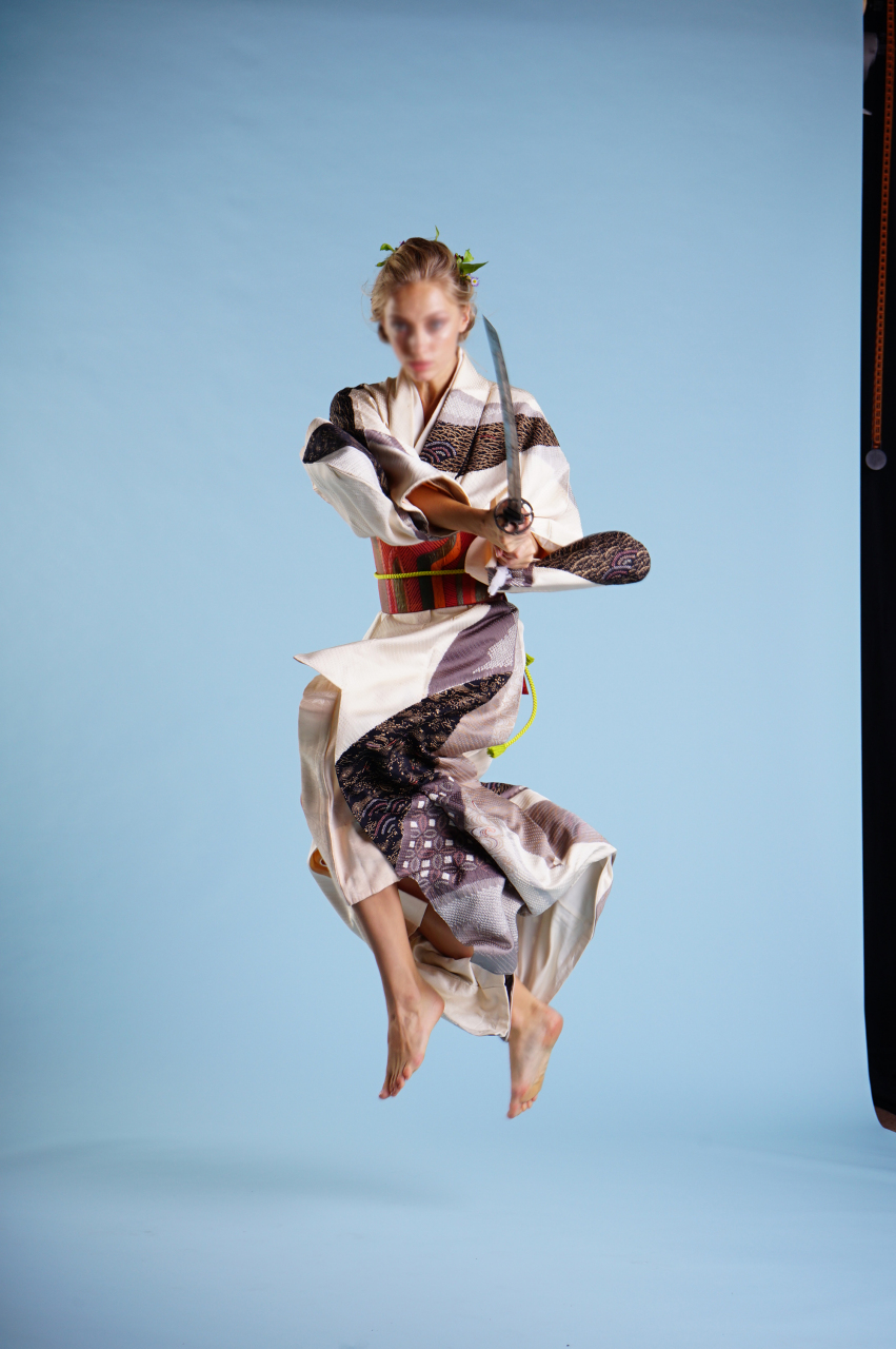 绘画参考|动势造型非常棒的一套和服女杀手 #绘画# #绘画参考# ##和服