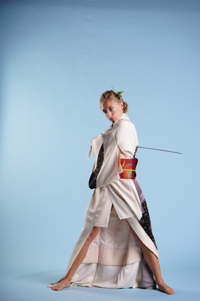 绘画参考|动势造型非常棒的一套和服女杀手 #绘画# #绘画参考# ##和服