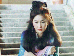 观众通过电视剧中的温碧霞,深刻感受到了祸国殃民美貌的含义.