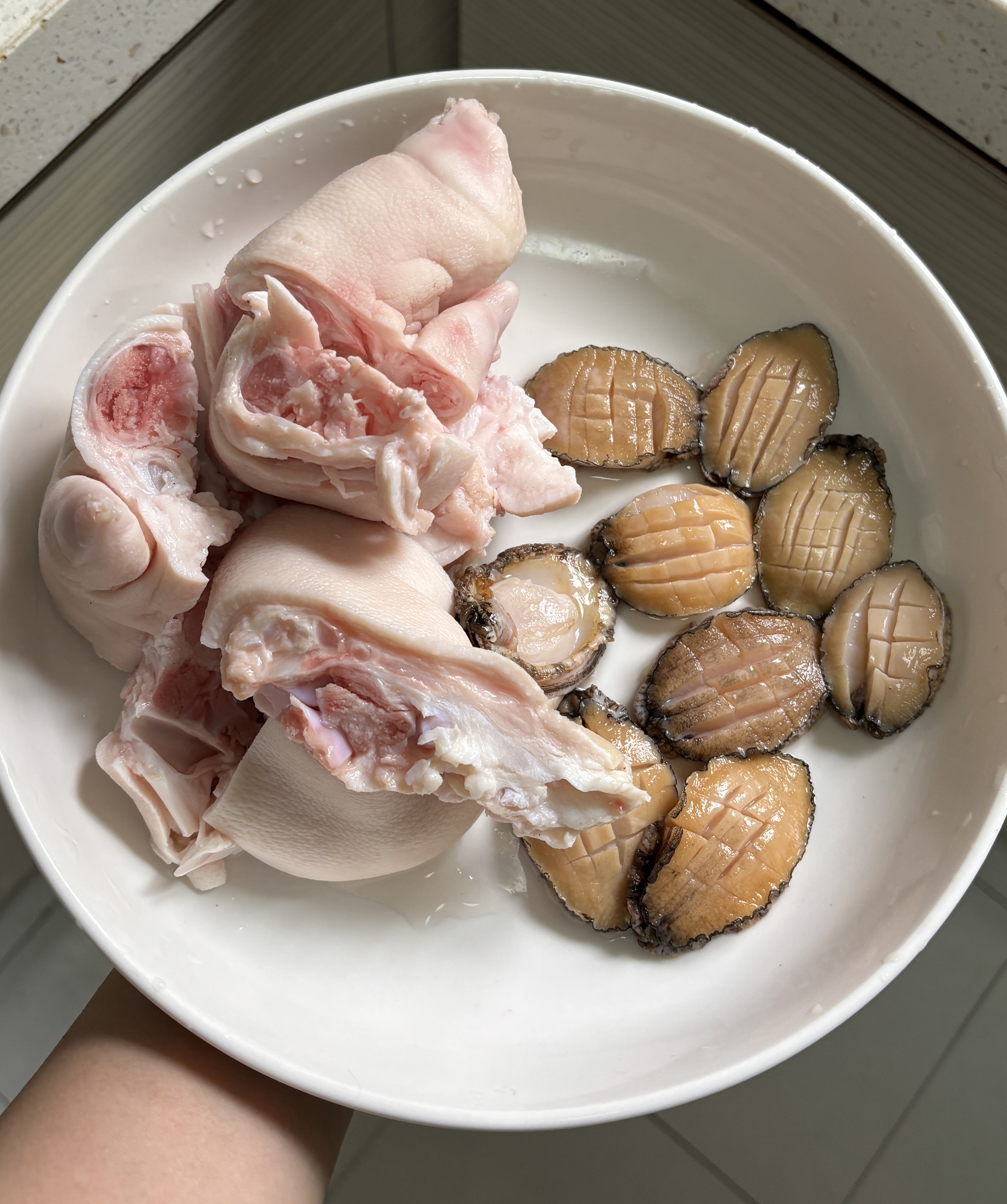 香迷糊了q弹软糯的猪蹄炖鲍鱼太绝了