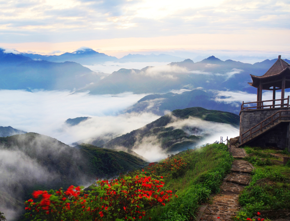 贺州姑婆山景点图片