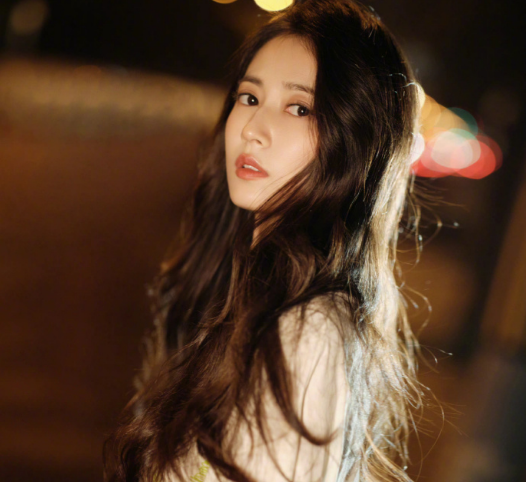 05 陈钰琪 饰演令雪扬